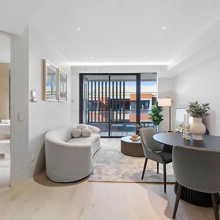 Chic St Kilda Retreat, Close To Beach & Eats Melbourne Exterior photo