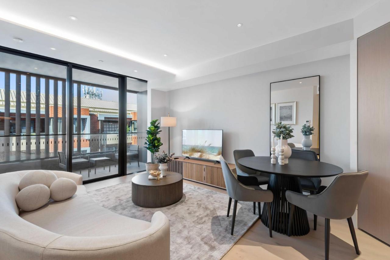 Chic St Kilda Retreat, Close To & Eats *