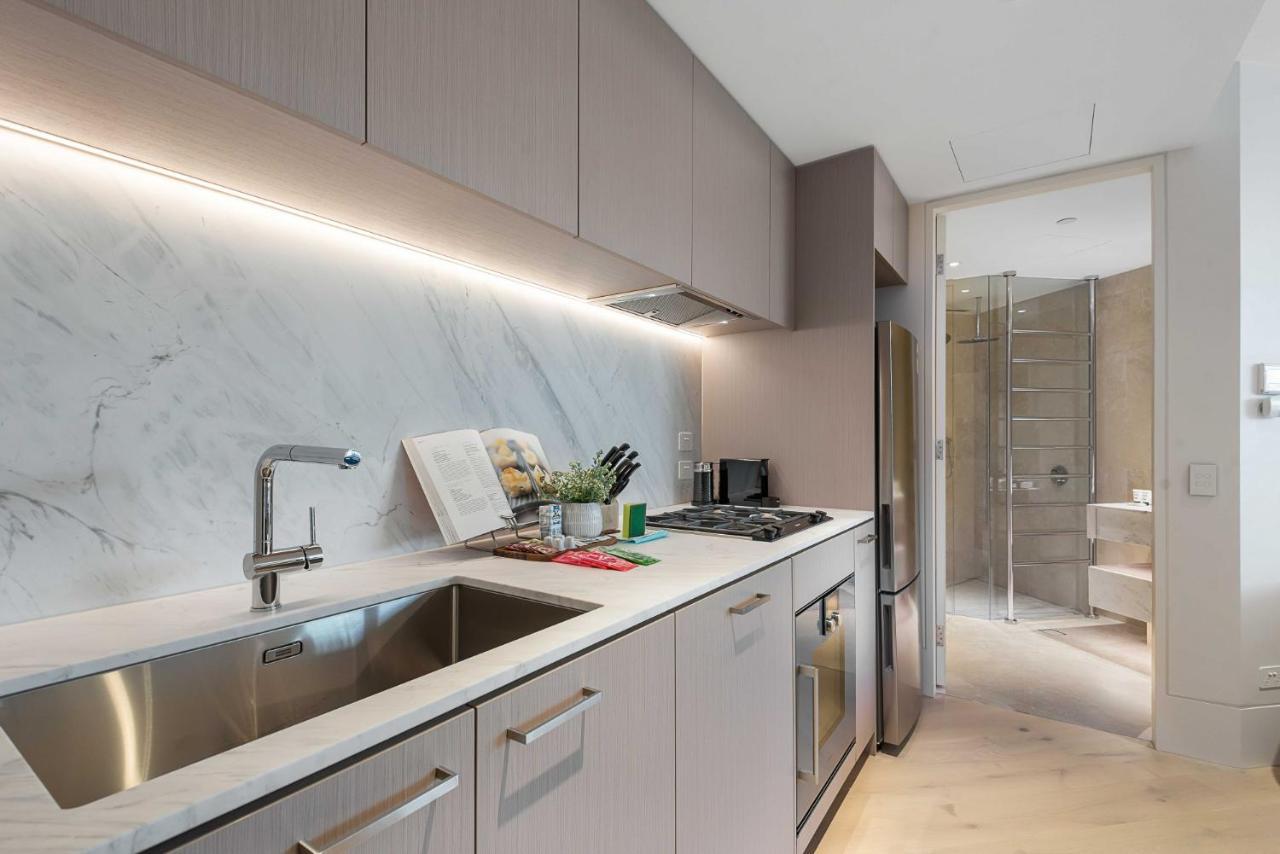 Chic St Kilda Retreat, Close To & Eats