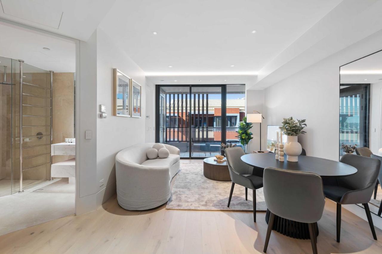Apartment Chic St Kilda Retreat, Close To & Eats